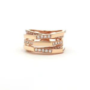 Exclusive rose gold ring with brilliant-cut diamonds 1